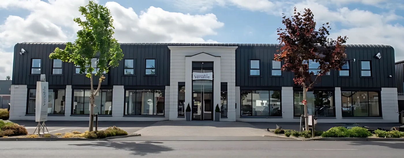 Front building, no cars